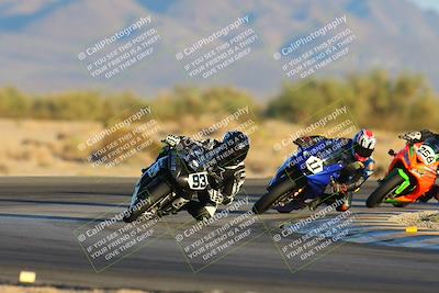 media/Nov-17-2024-CVMA (Sun) [[1fec520723]]/Race 18-Supersport Middleweight/